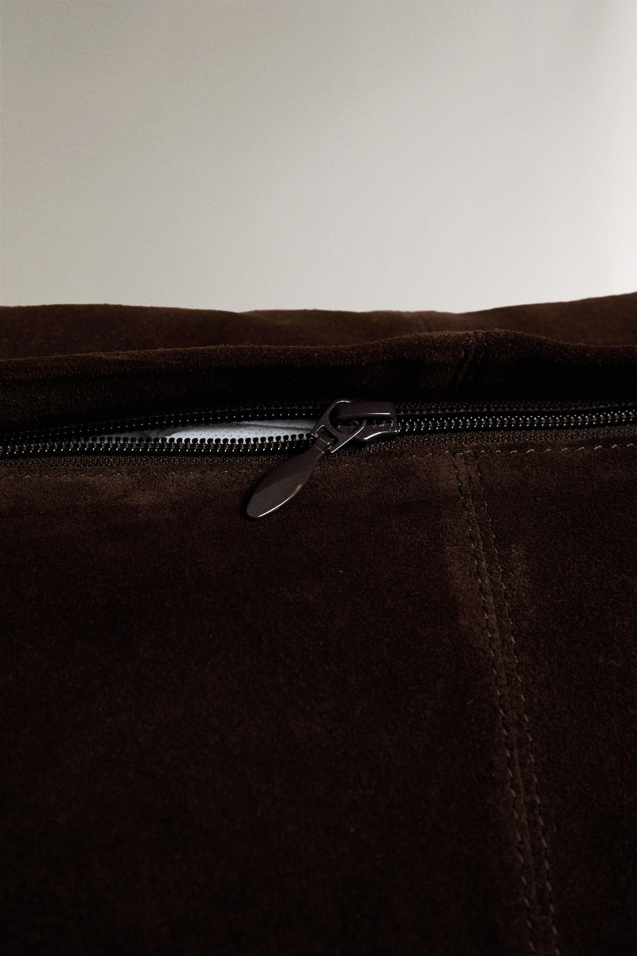 HOUSSE DE COUSSIN CUIR